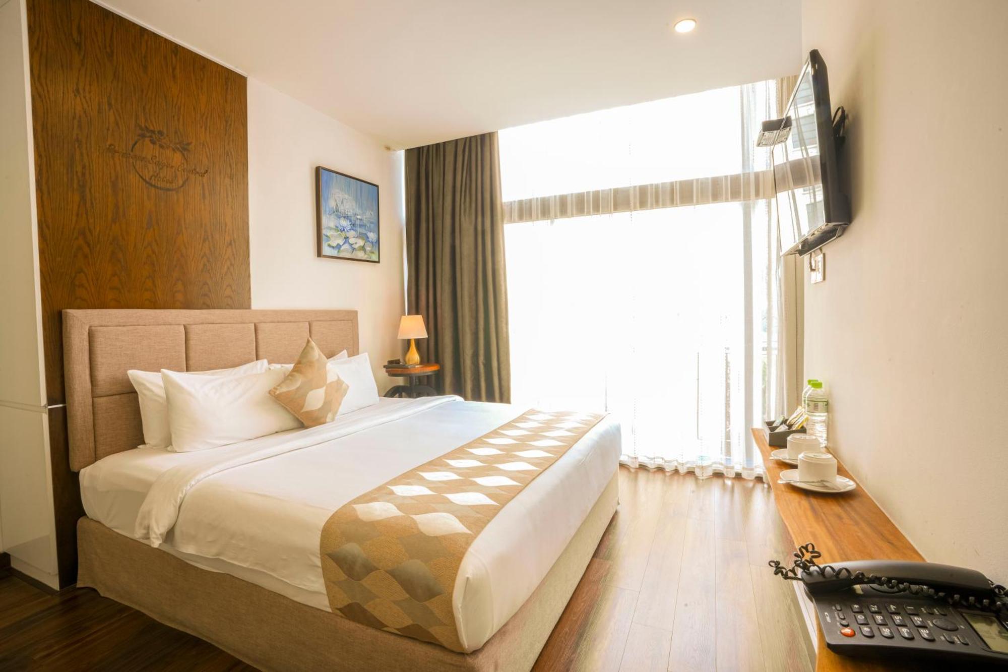 Nesta Saigon 4*